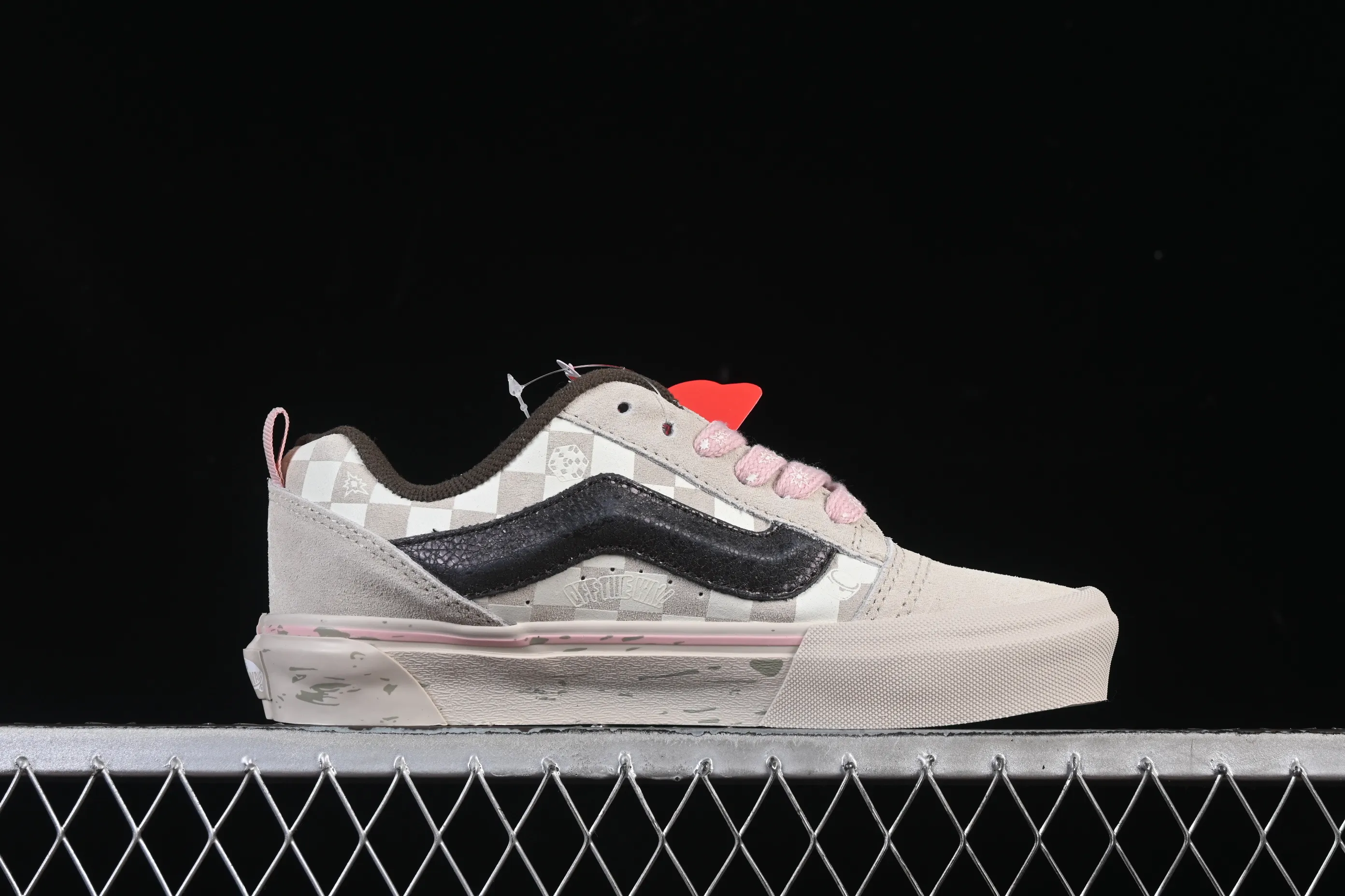 All categories Vans Vans series Vans Low Vans Knu Skool Vans low-top casual skateboard shoes VN000CP6BKA
